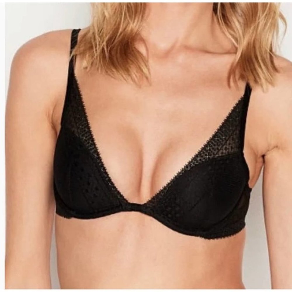 victoria's secret incredible plunge bra